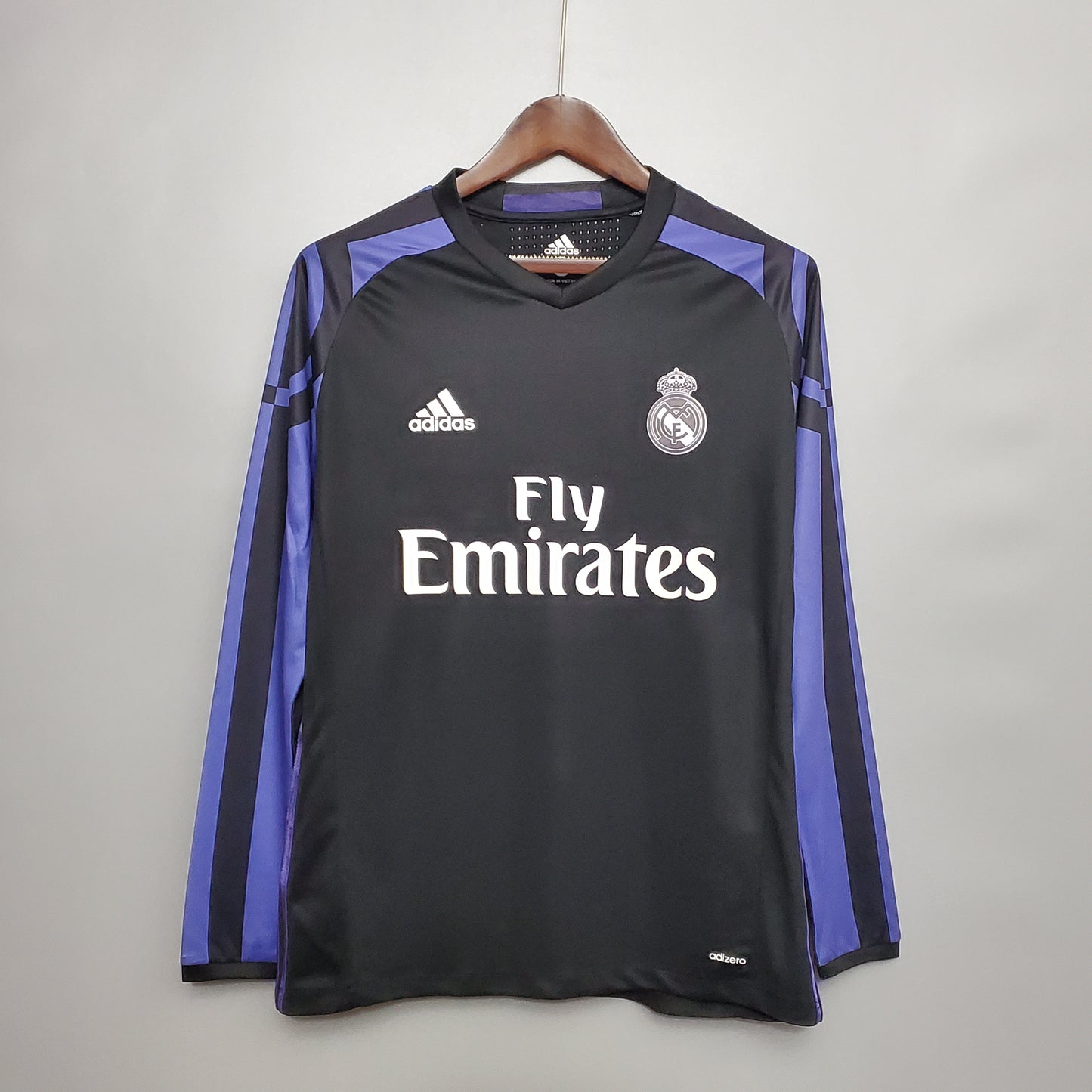 Real Madrid Retro 15/16 Long-Sleeve Third Away (Fan)