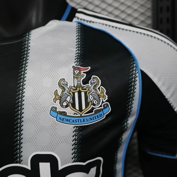 NEWCASTLE 25/26 HOME (PLAYER)