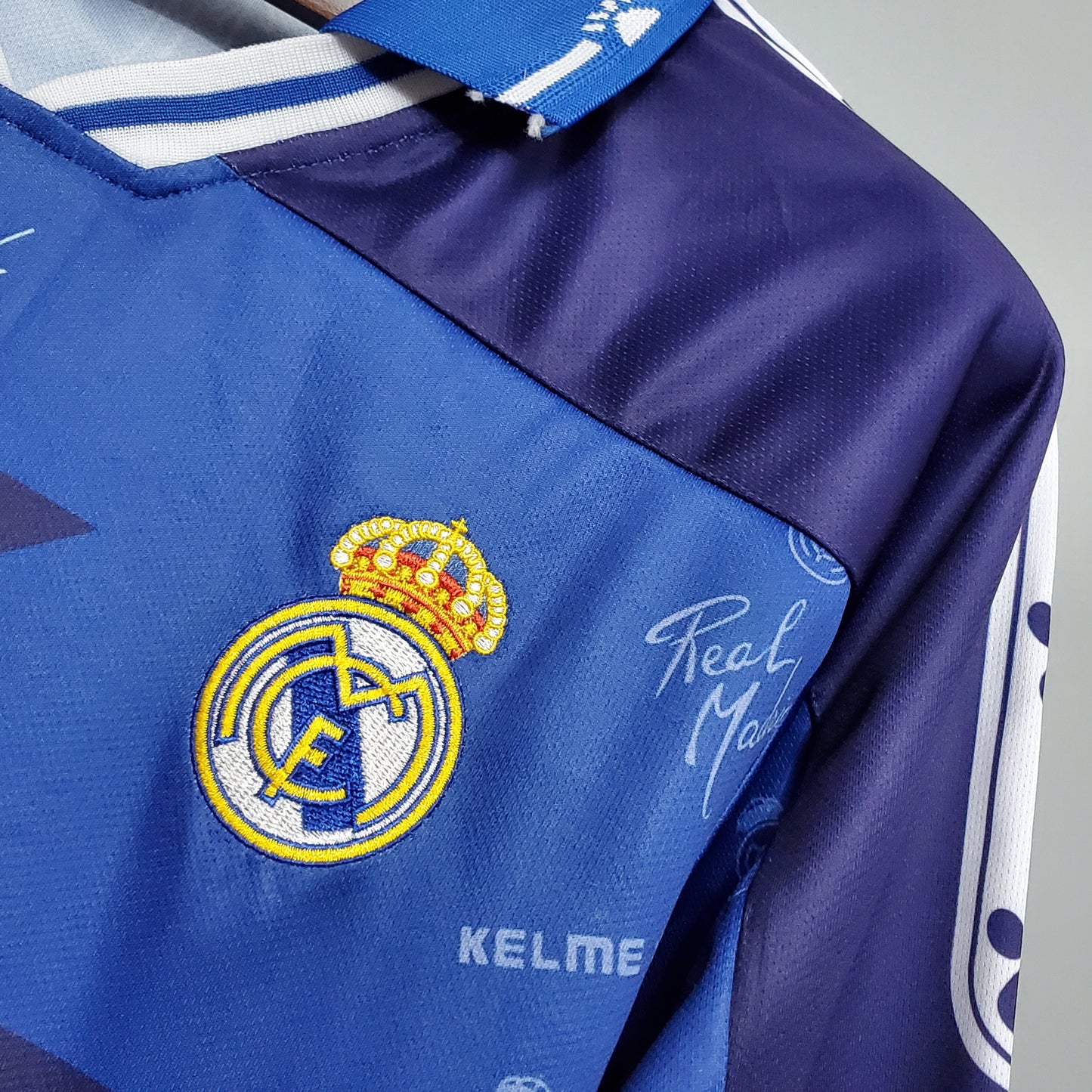 Real Madrid Retro 94/96 Away (Fan)