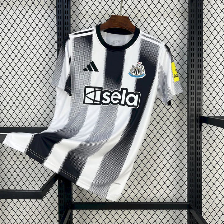 NEWCASTLE 25/26 HOME (FAN)