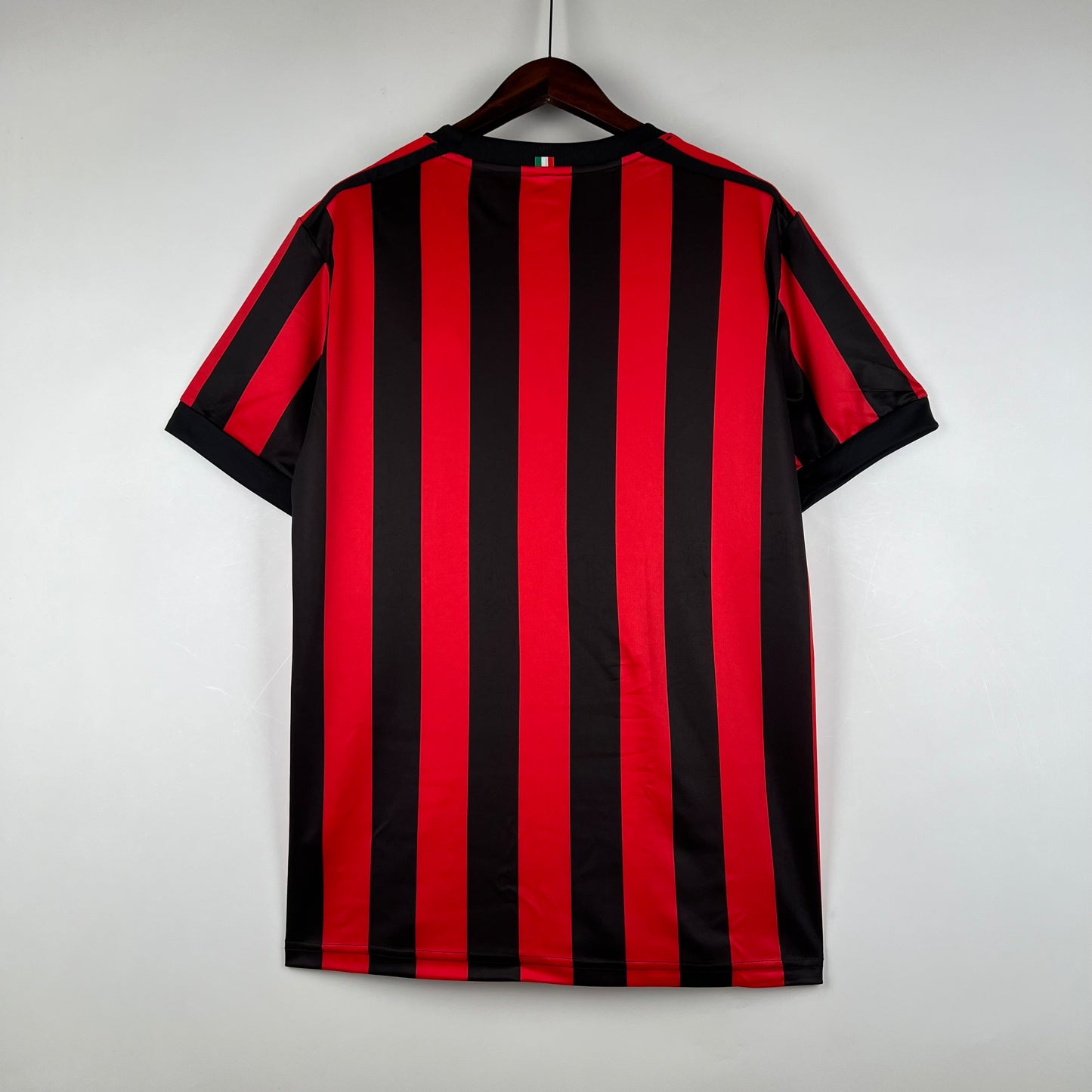 AC Milan Retro 17/18 Home (Fan)