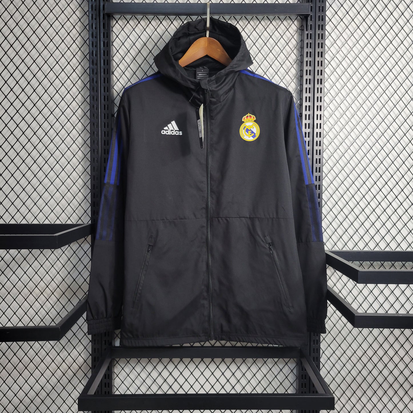 Real Madrid 23/24 Windbreaker (Fan)