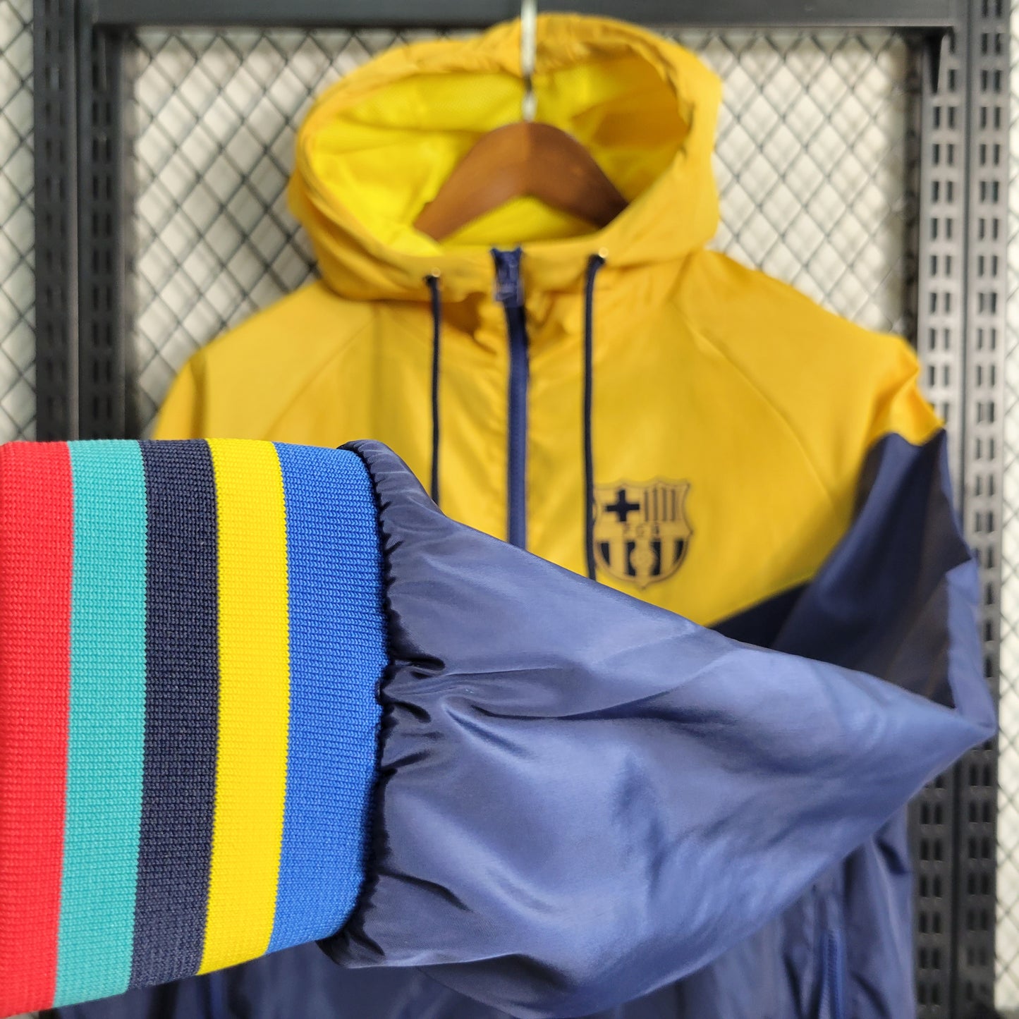 Barcelona 23/24 Windbreaker (Player)