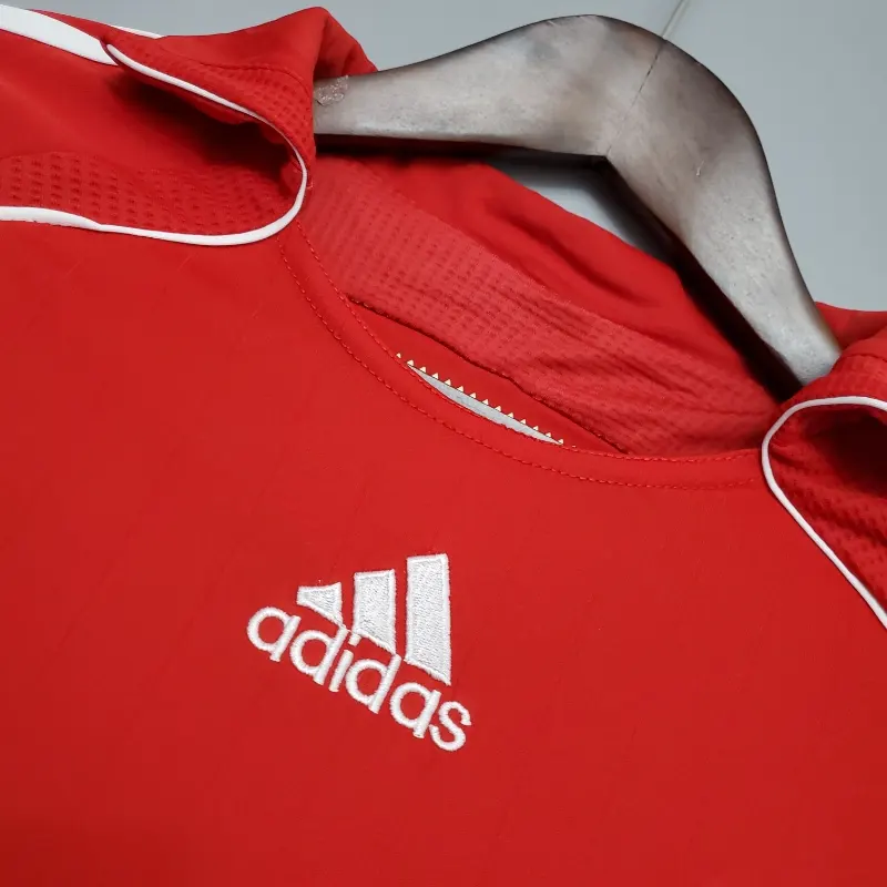 Liverpool Retro 06/07 Home (Fan)