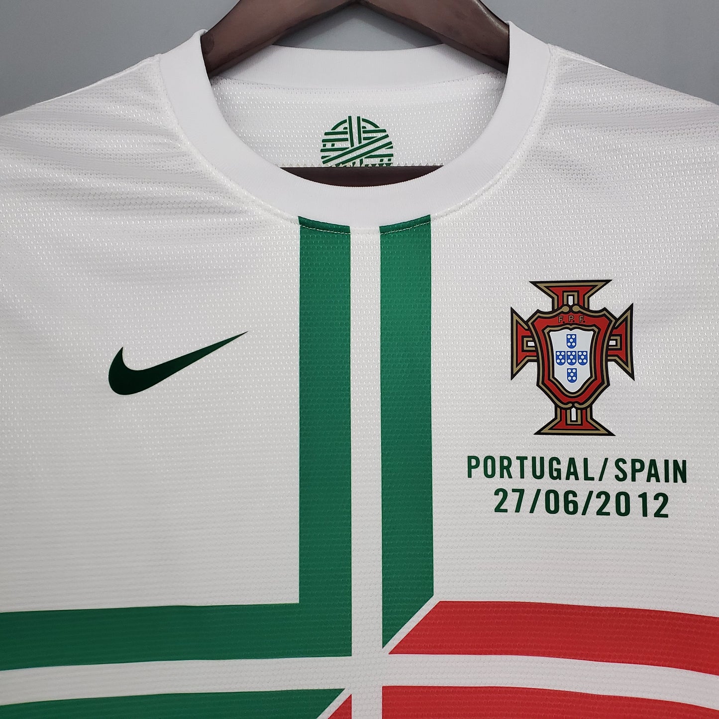 Portugal Retro 2012 Away (Fan)