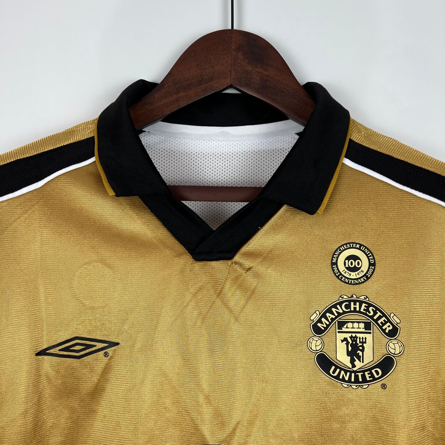 Manchester United Retro 01/02 100th Anniversary Edition Long-Sleeve (Fan)