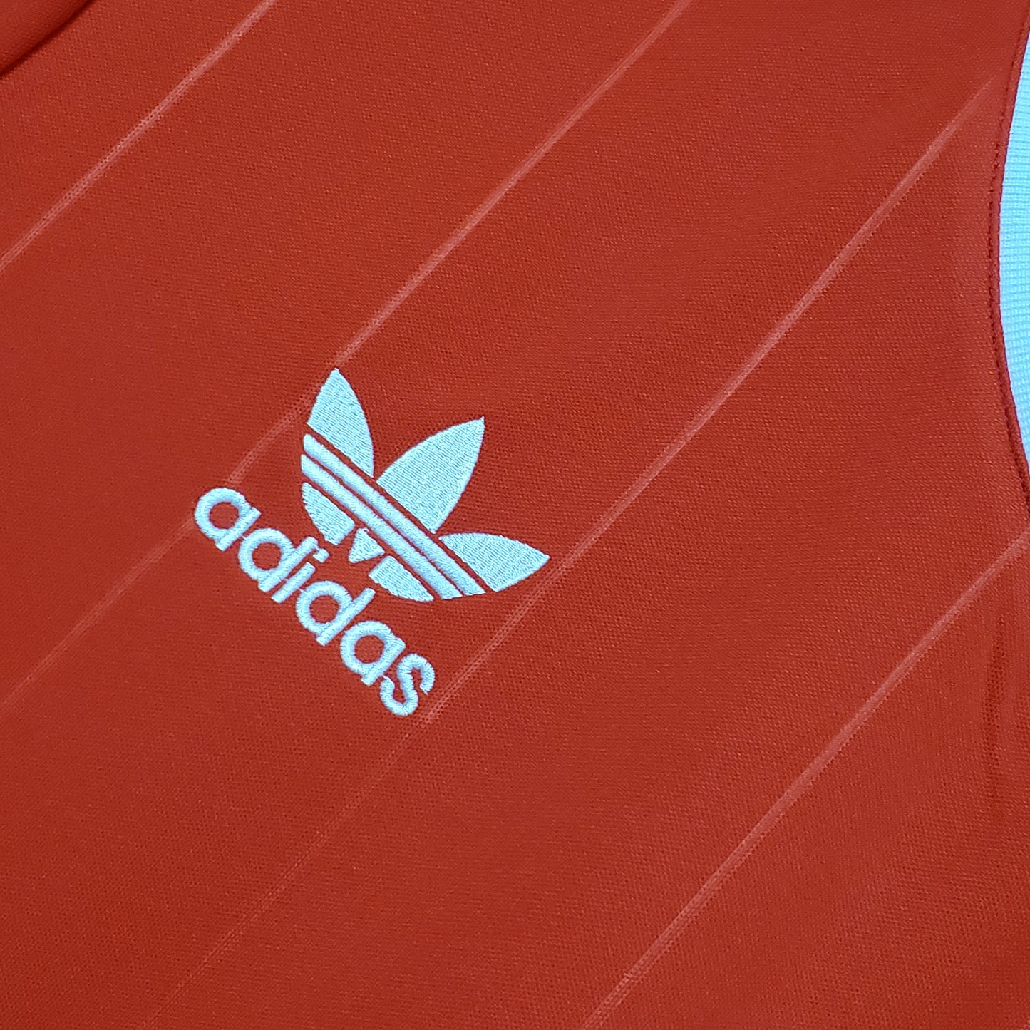 Manchester United Retro 83/84 Home (Fan)