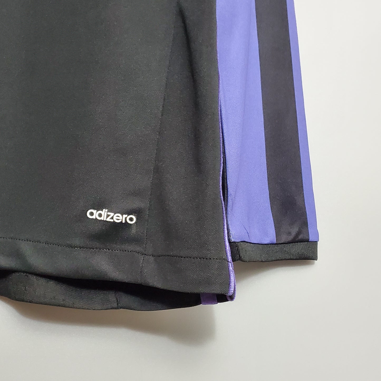 Real Madrid Retro 15/16 Long-Sleeve Third Away (Fan)