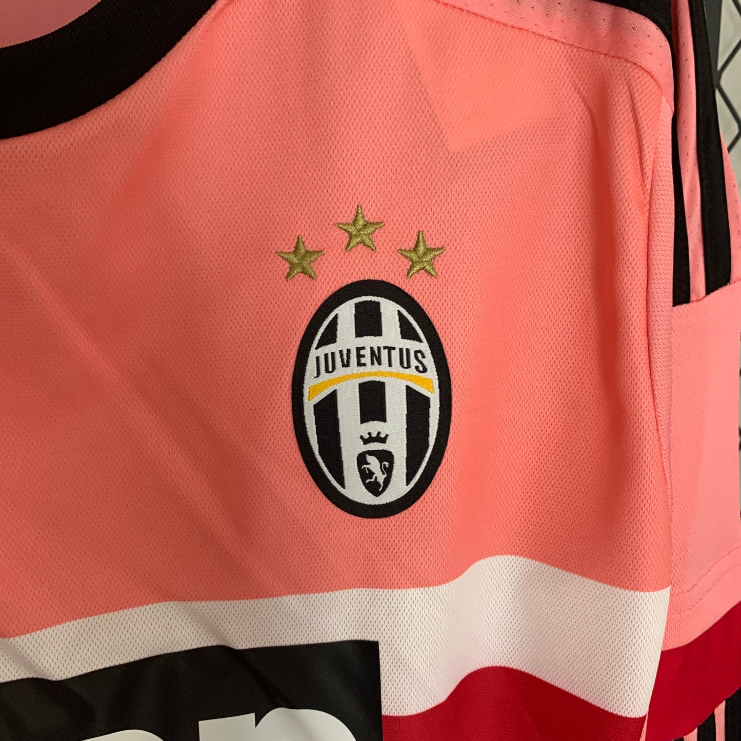 Juventus Retro 15/16 Away (Fan)