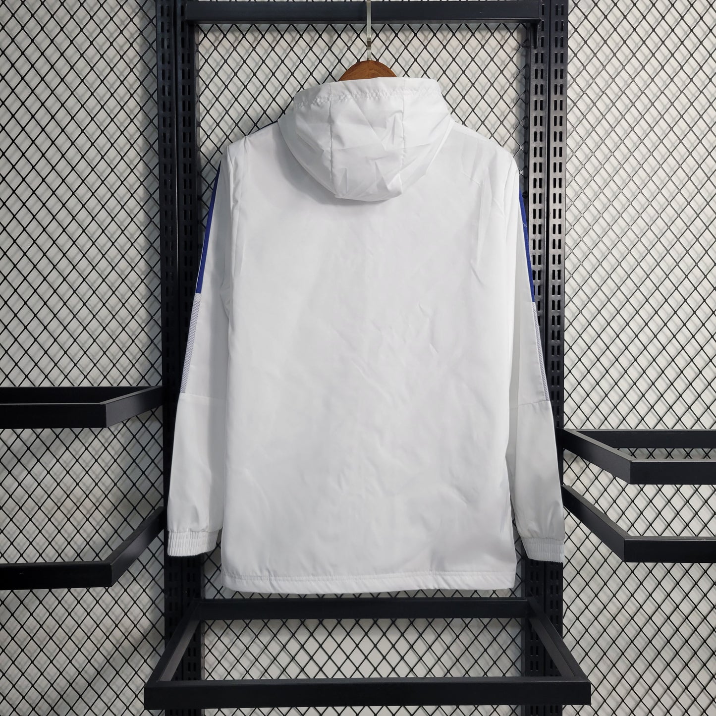 Real Madrid 23/24 Windbreaker (Fan)