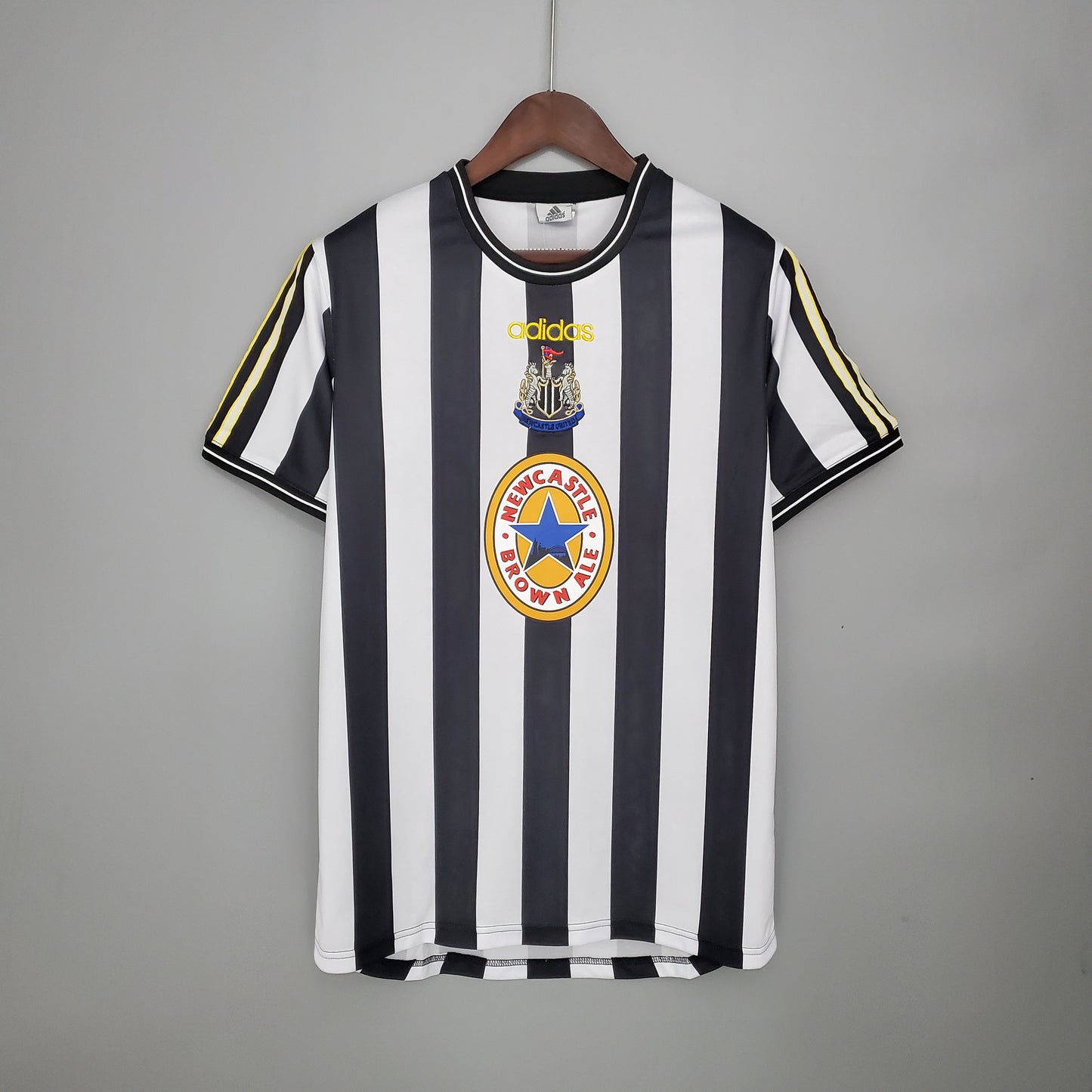 Newcastle United Retro 97/99 Home (Fan)