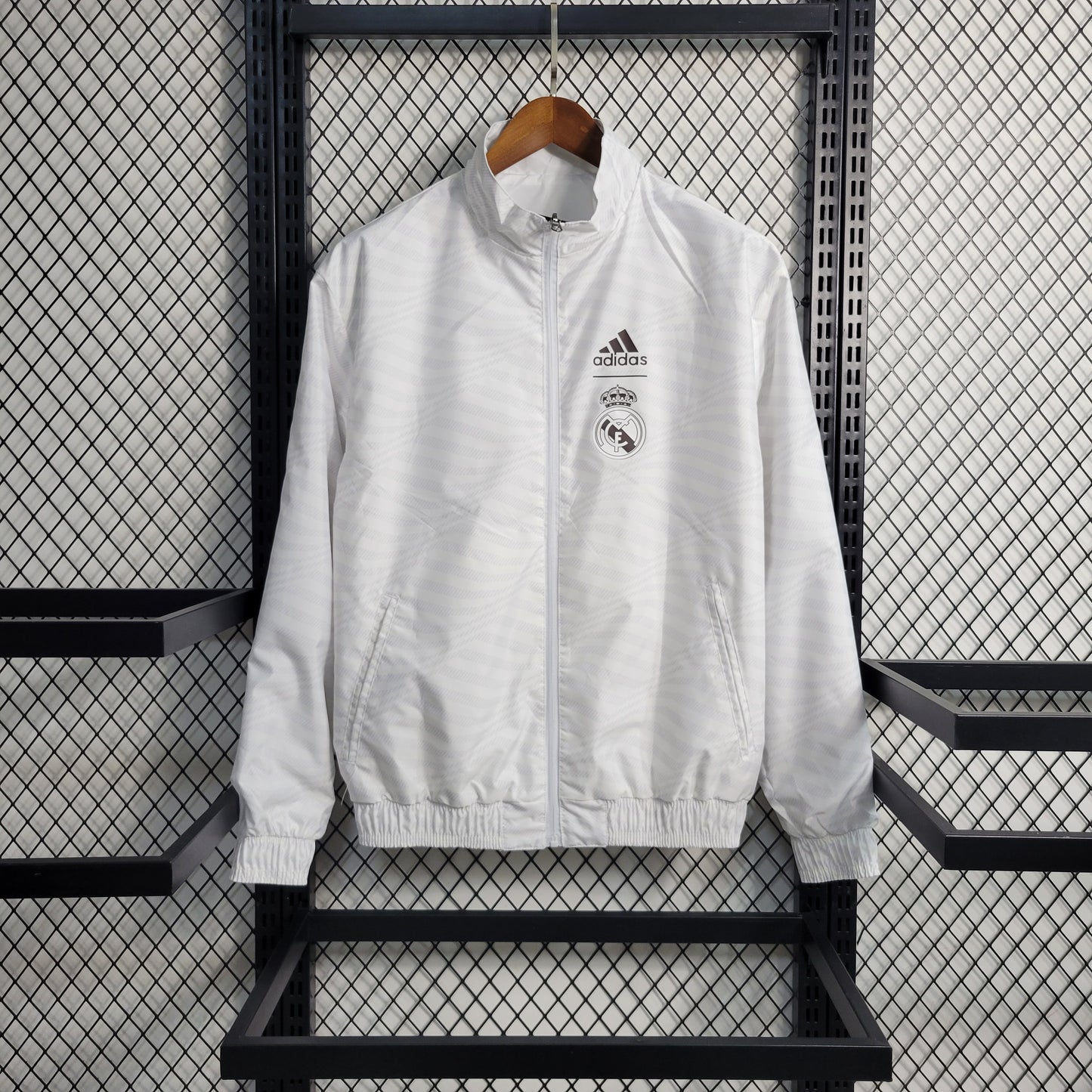 Real Madrid 23/24 Reversible Windbreaker (Fan)