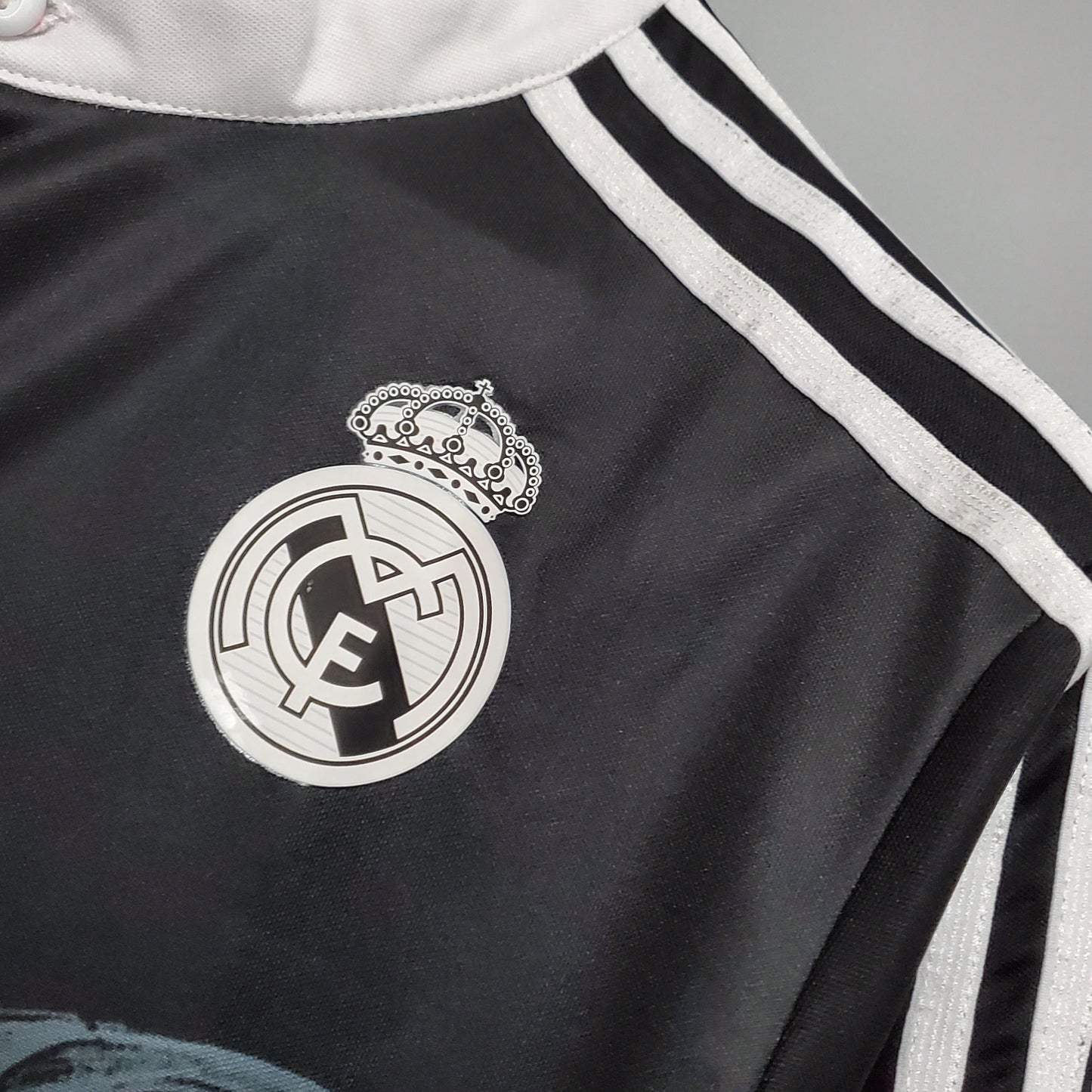 Real Madrid Retro 14/15 Long-Sleeve Third Away (Fan)