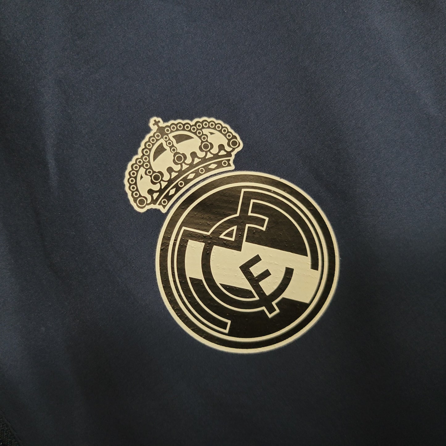 Real Madrid 23/24 Windbreaker (Fan)