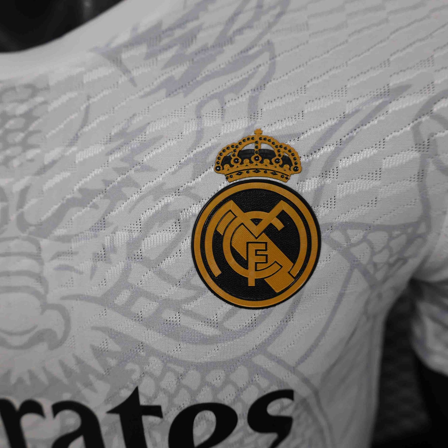 Real Madrid 24/25 White Dragon Edition (Player)