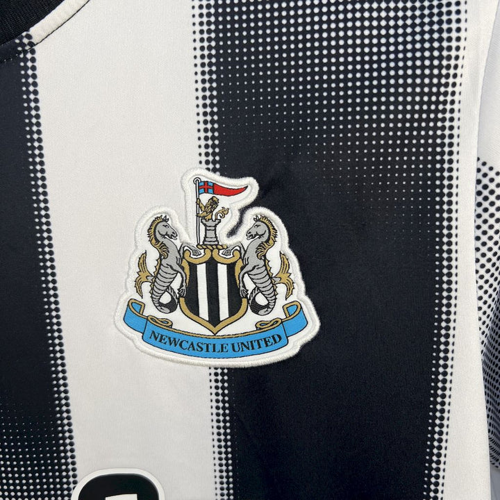 NEWCASTLE 25/26 HOME (FAN)