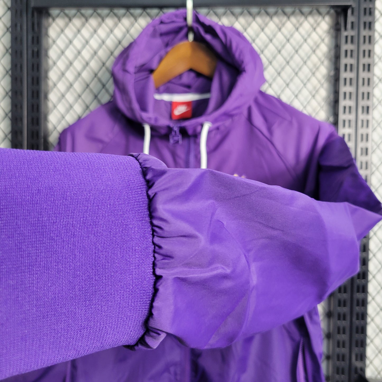 Sanfrecce Hiroshima 23/24 Windbreaker (Fan)