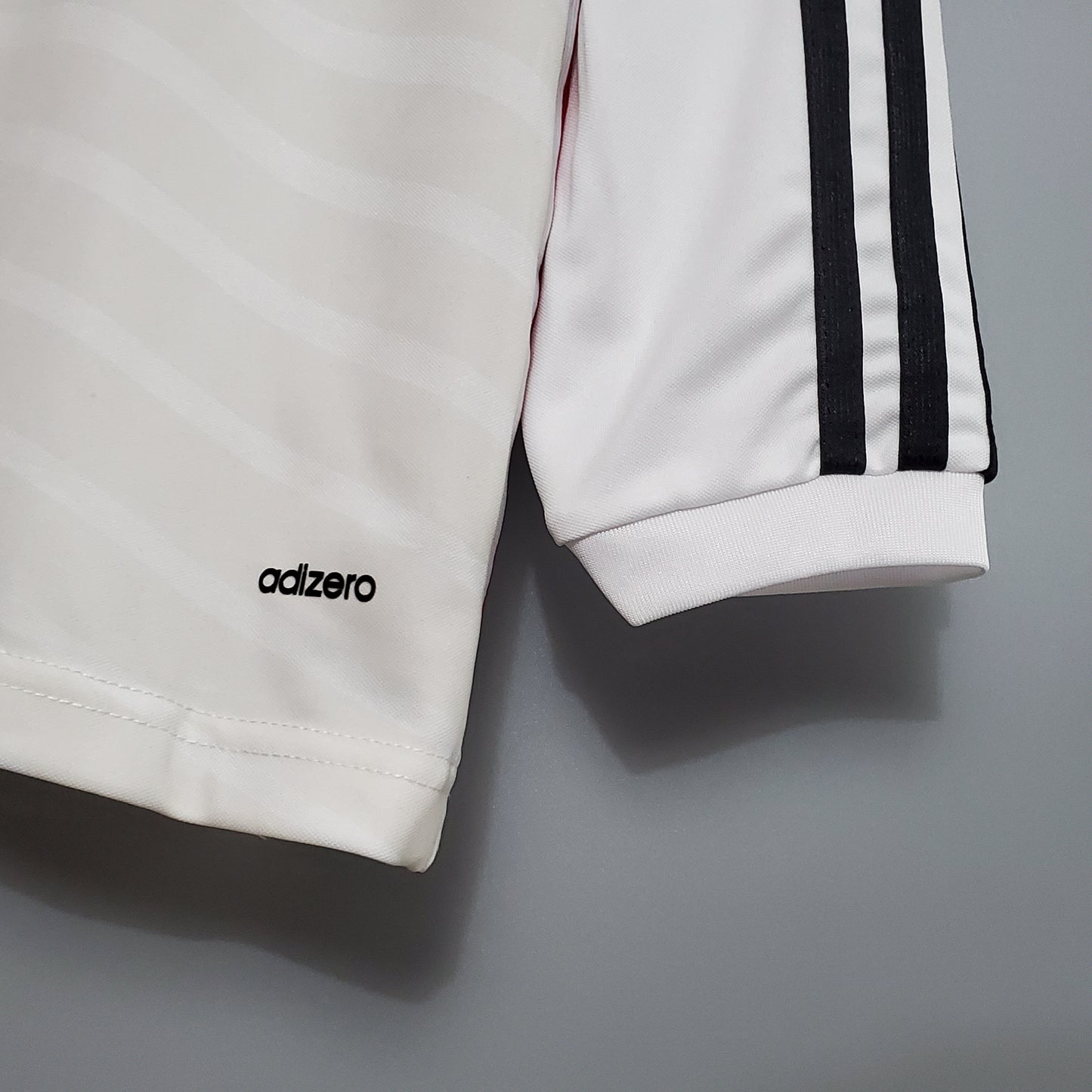 Real Madrid Retro 14/15 Long-Sleeve Home (Fan)