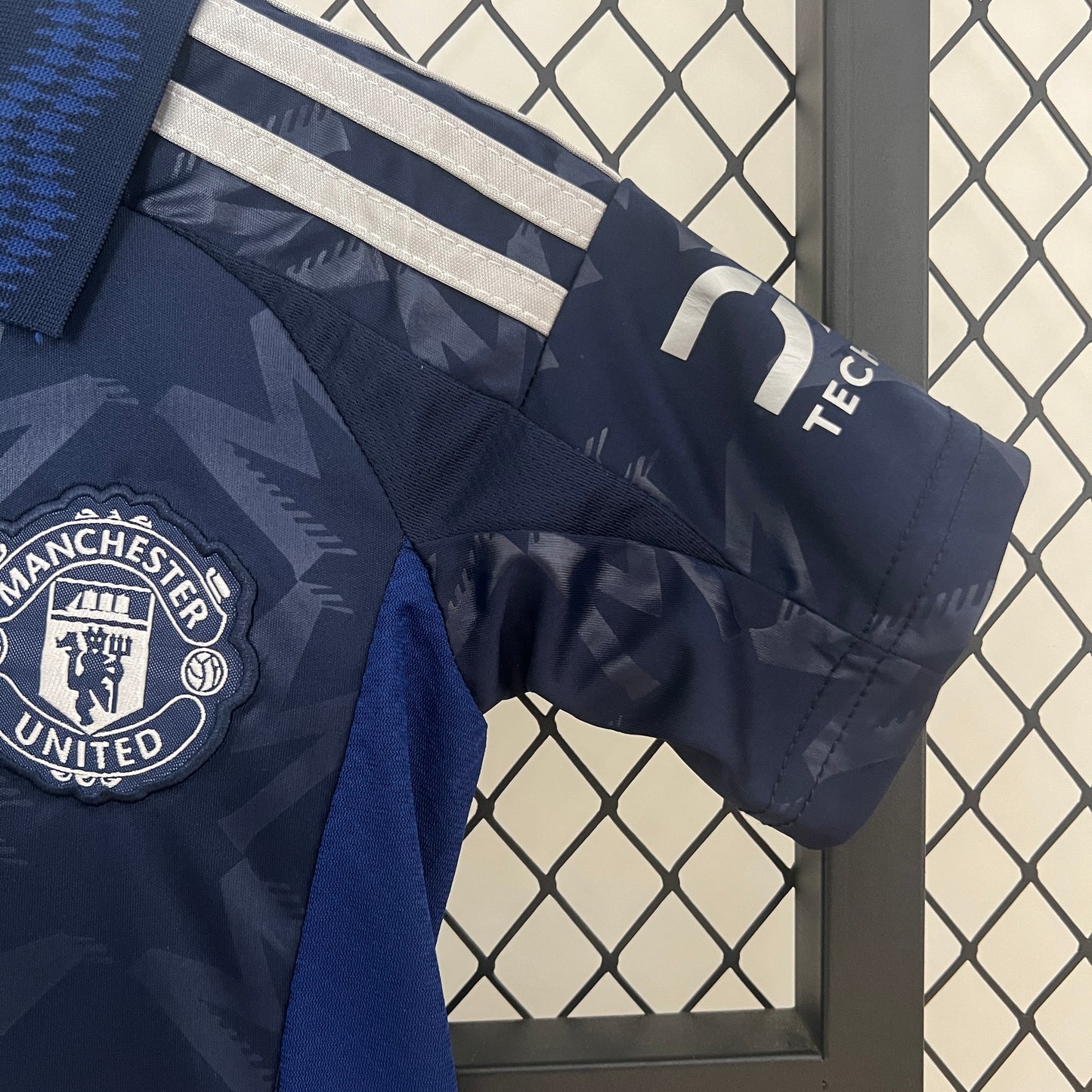 Manchester United 24/25 Away (Kids)