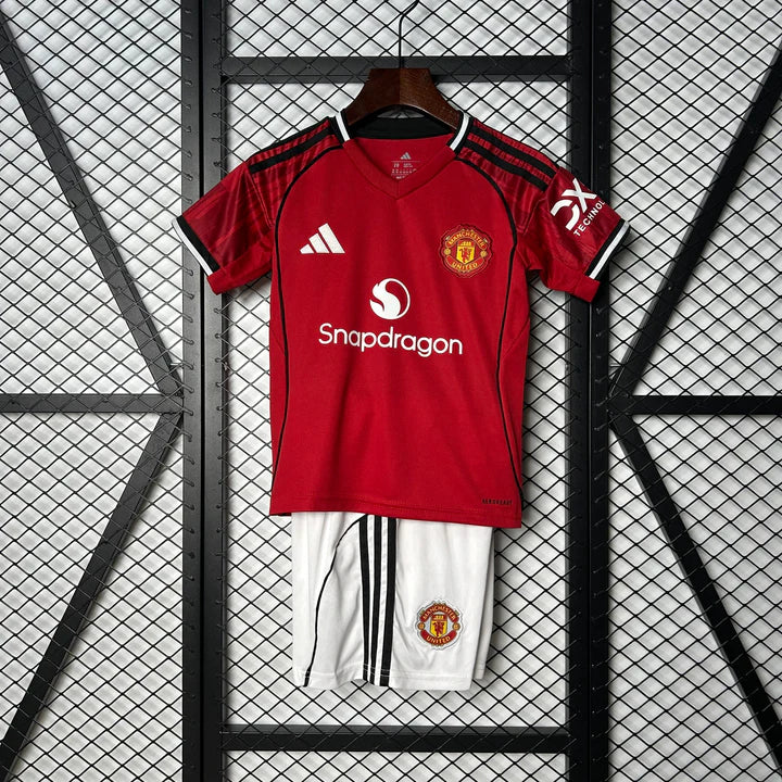 MANCHESTER UNITED 25/26 HOME (KIDS)