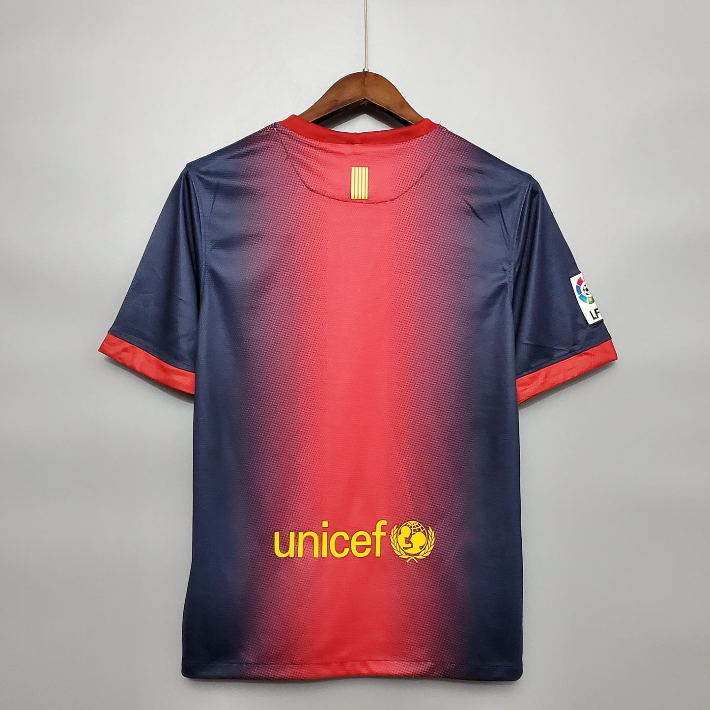 Barcelona Retro 12/13 Home (Fan)