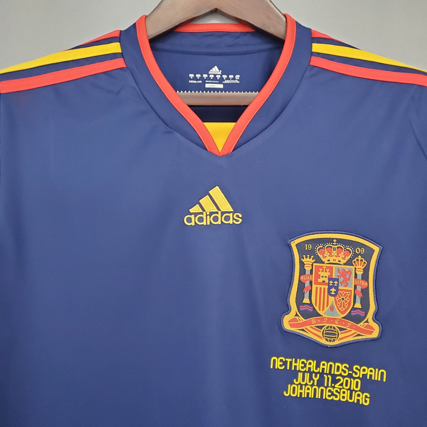 Spain Retro 2010 Long-Sleeve Away (Fan)