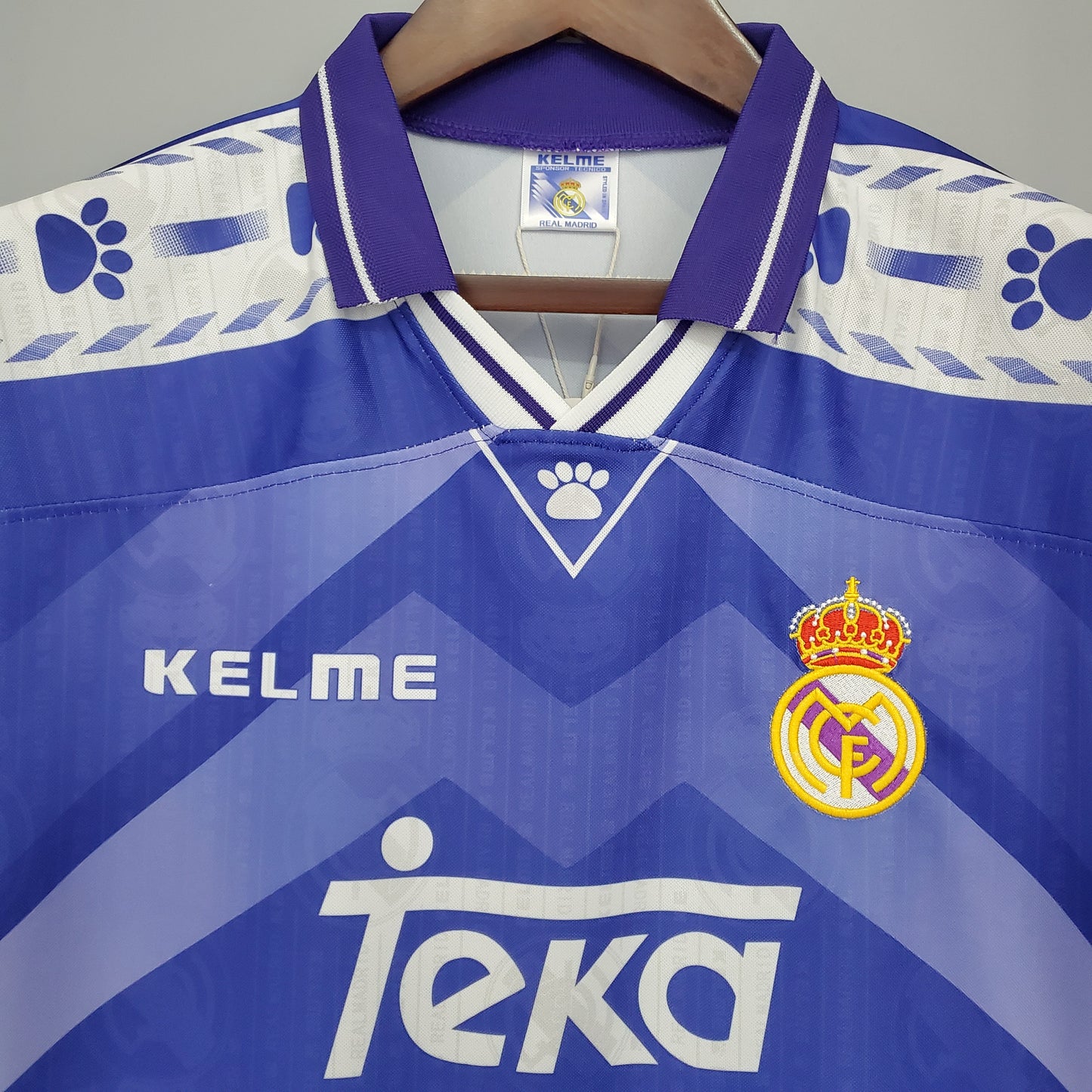 Real Madrid Retro 96/97 Away (Fan)