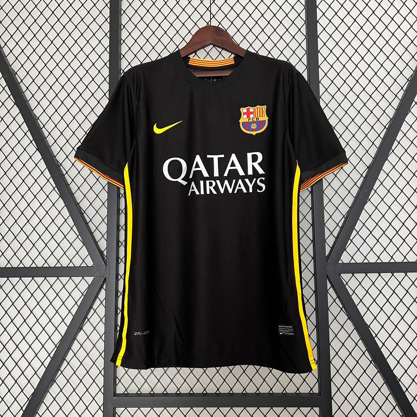 Barcelona Retro 13/14 third away (Fan)