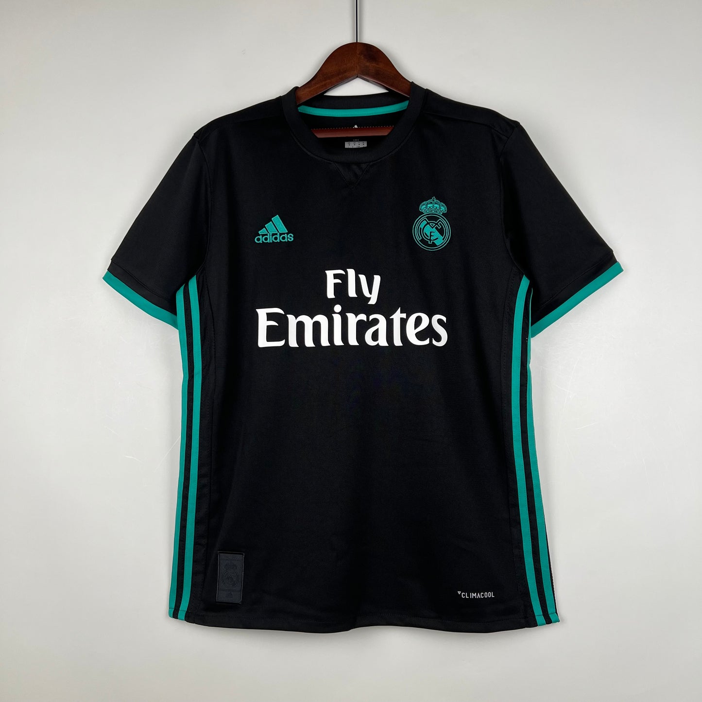 Real Madrid Retro 17/18 Away (Fan)