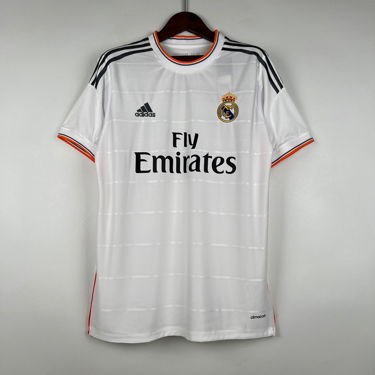 Real Madrid Retro 13/14 Home (Fan)