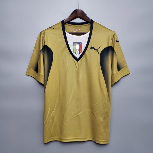 Italy Retro 2006 Golden (Fan)