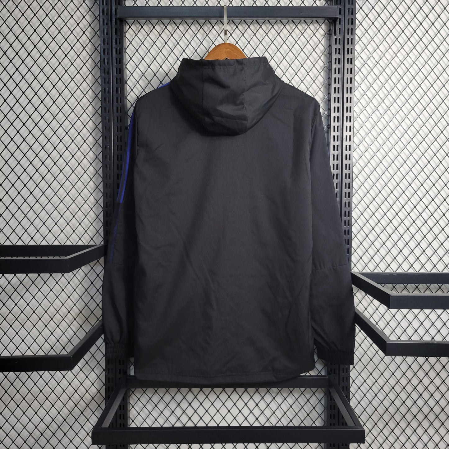 Real Madrid 23/24 Windbreaker (Fan)