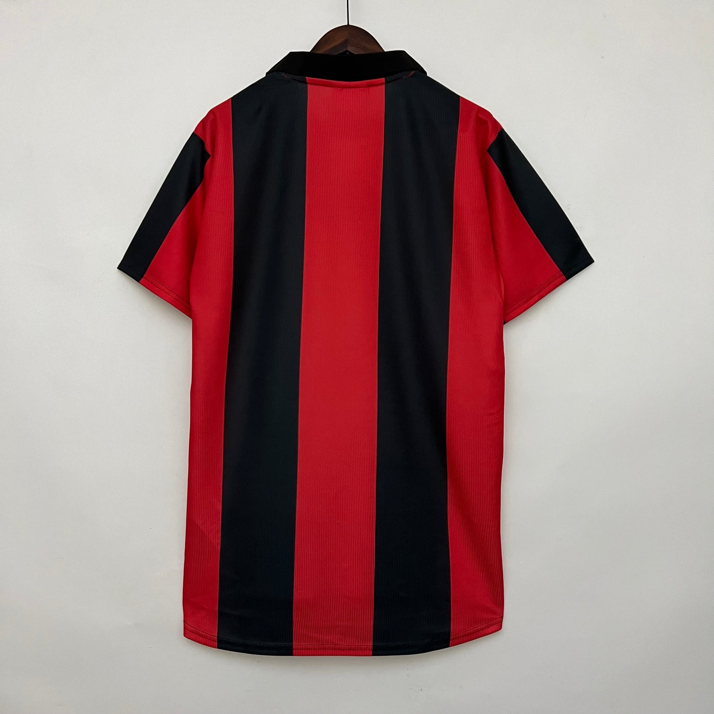 Eintracht Frankfurt 98/00 100th Anniversary Edition Home (Fan)