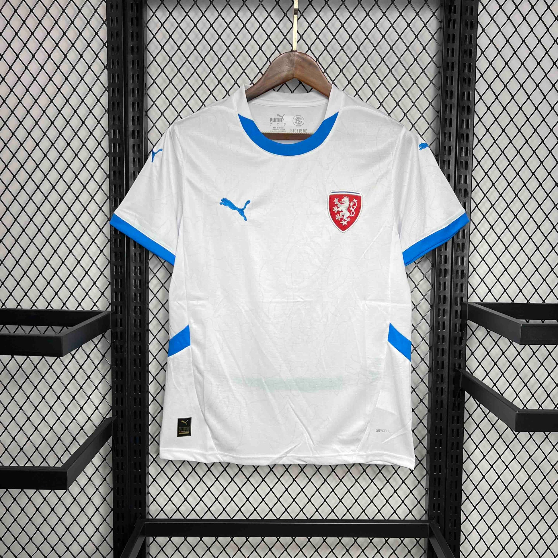 Czech Euros 24/25 Away (Fan), Front Side