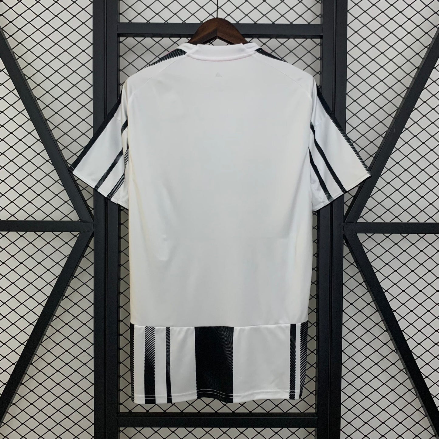 Juventus 25/26 Home Unsponsored (Fan)