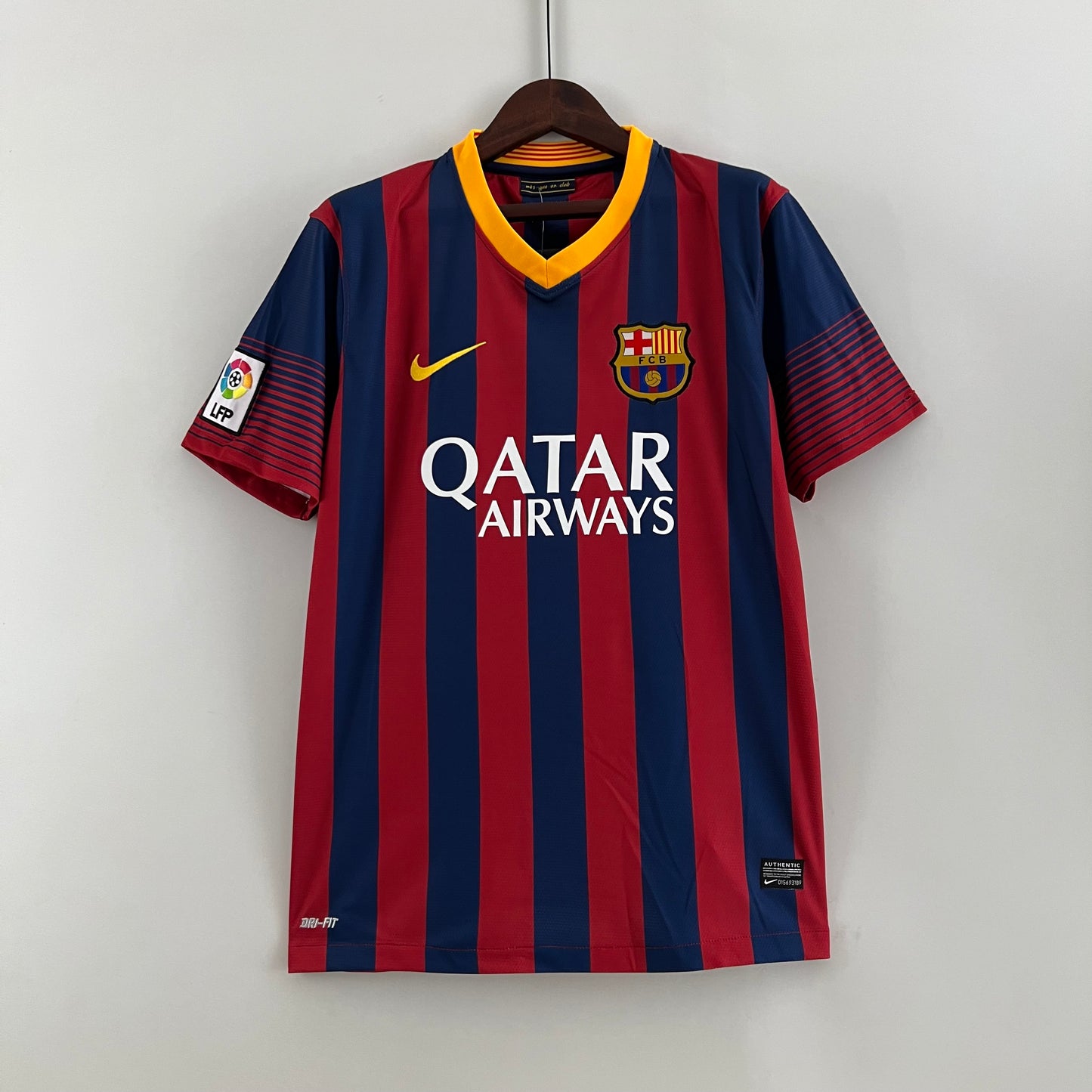 Barcelona Retro 13/14 Home (Fan)