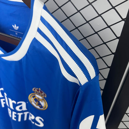 Real Madrid 25/26 Third Kit (Fan)
