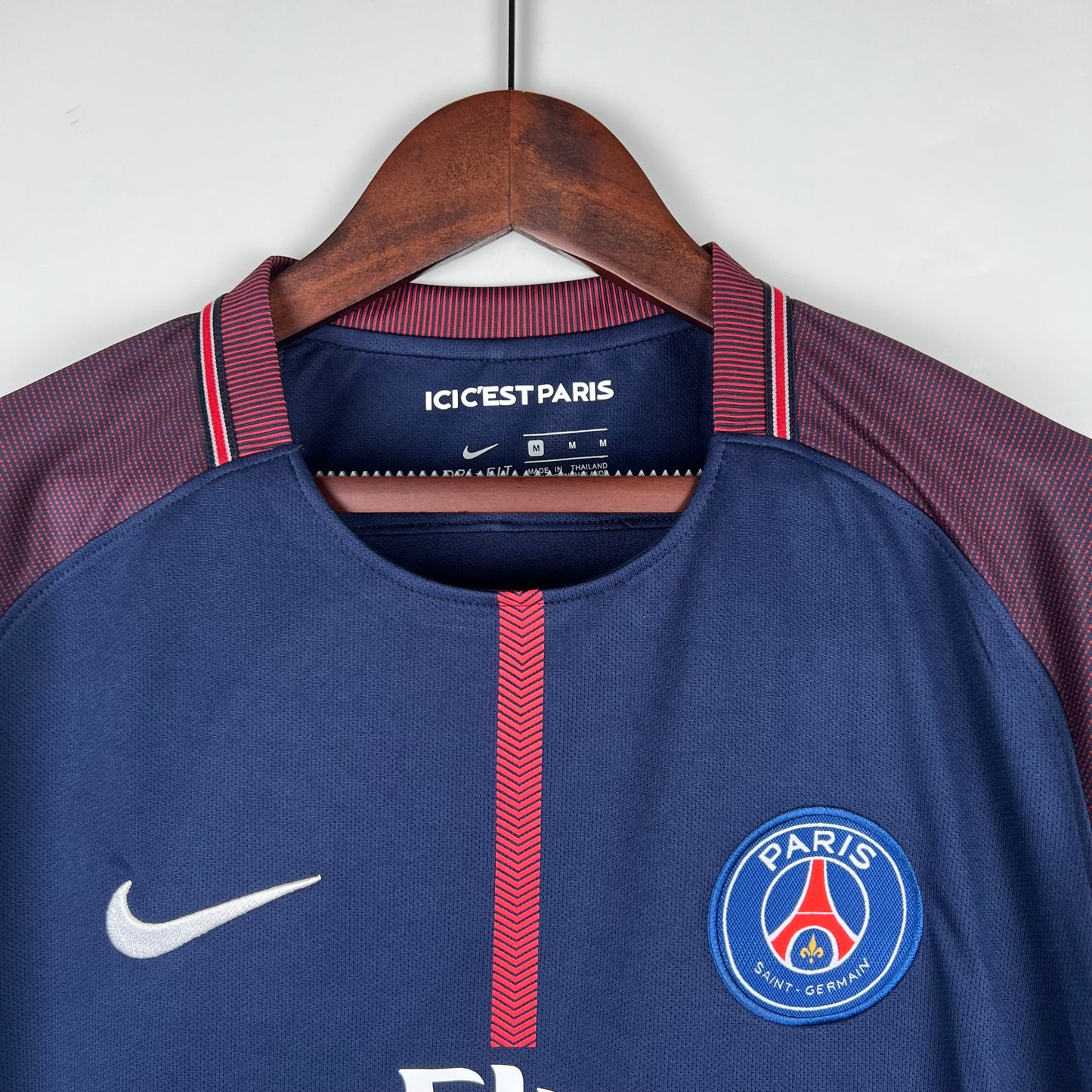 Paris Saint Germain Retro 17/18 Home (Fan)