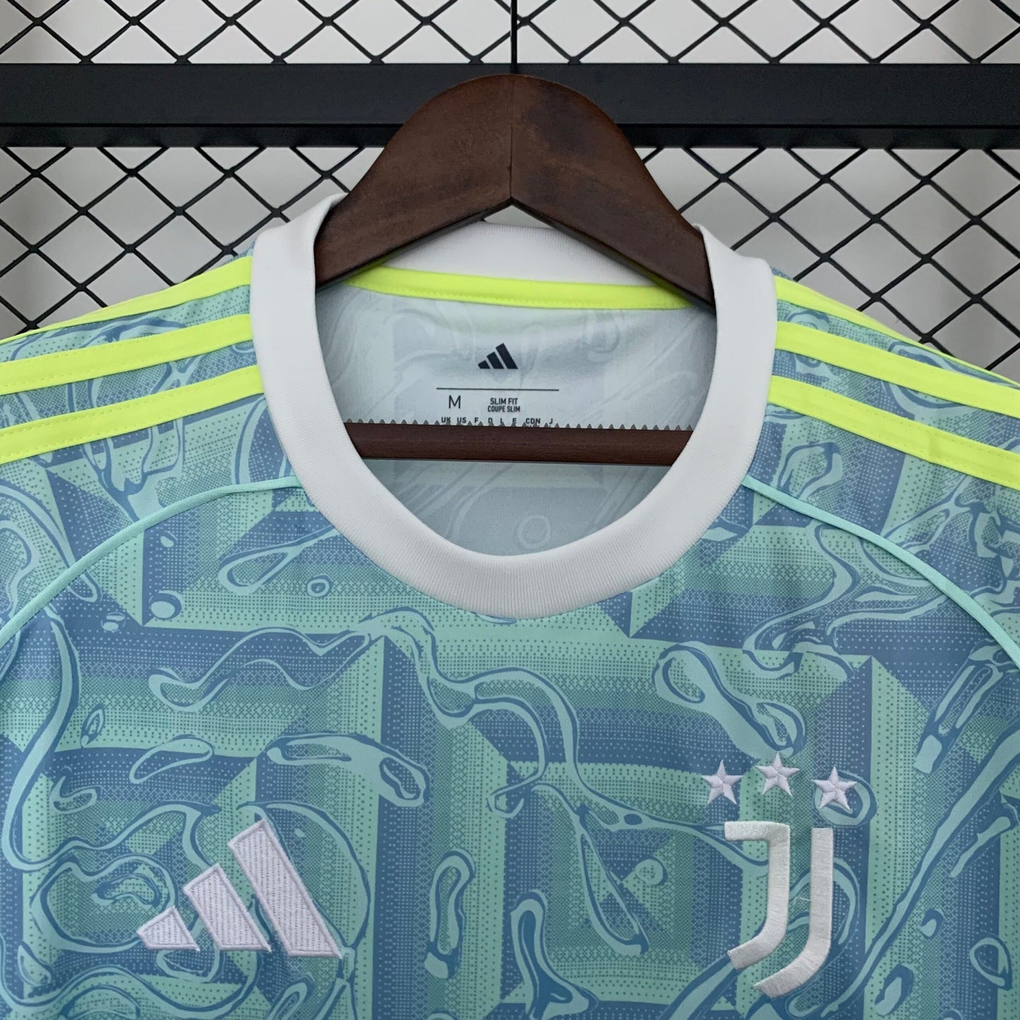 Juventus 25/26 Away Unsponsored (Fan)