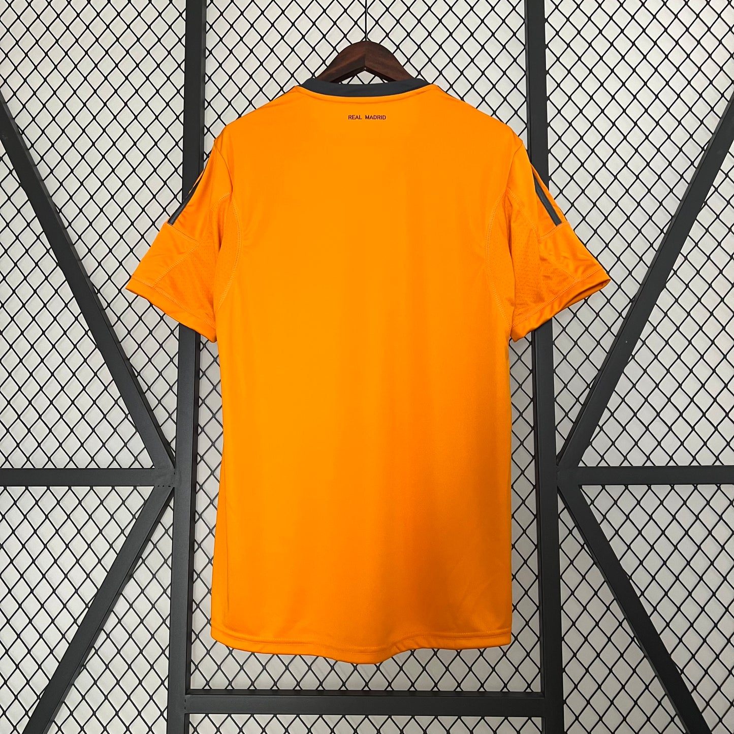 Real Madrid Retro 13/14 third away (Fan)