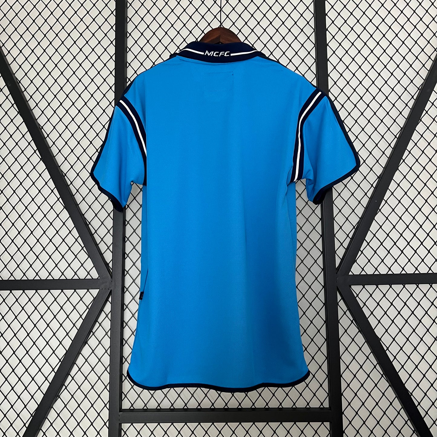 Manchester City Retro 02/03 Home (Fan)