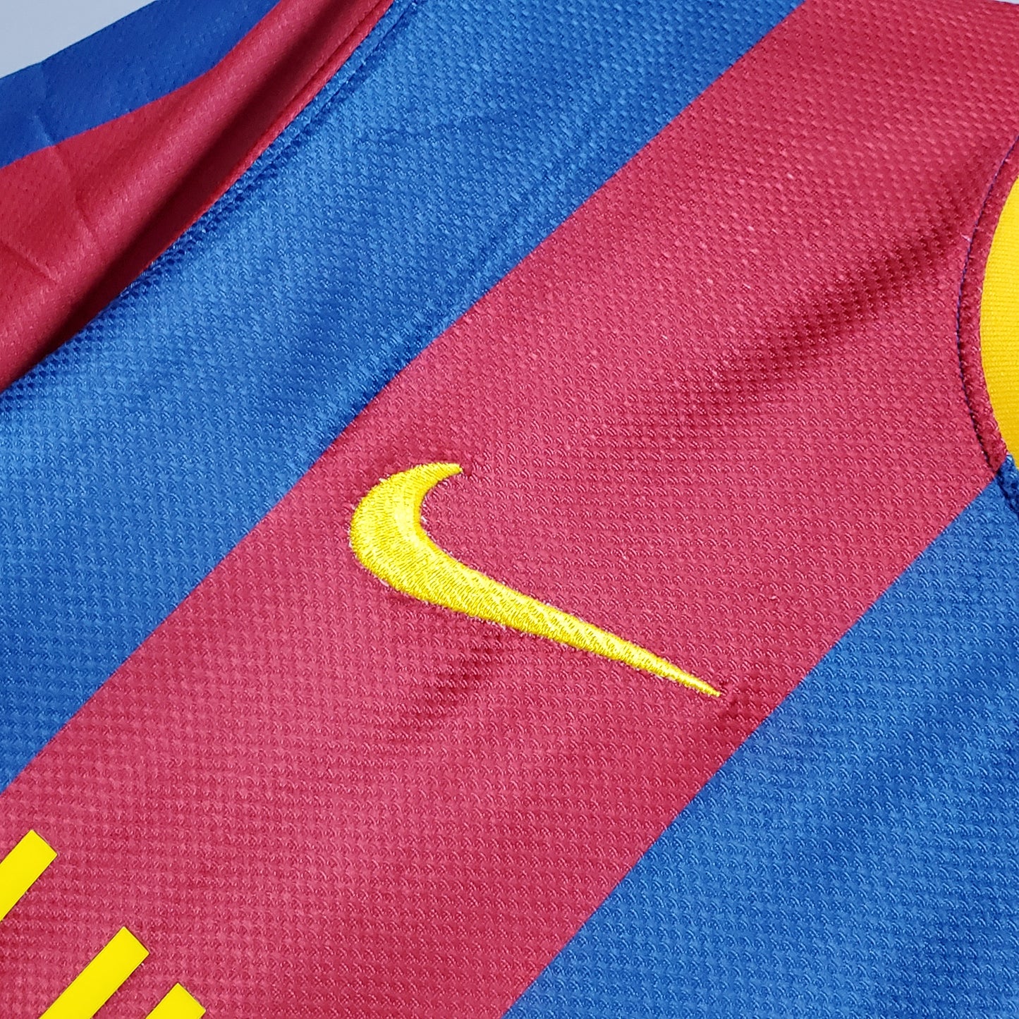 Barcelona Retro 10/11 Home (Fan)