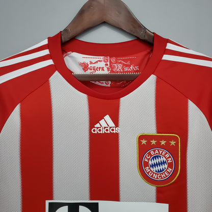 Bayern Munich Retro 10/11 Home (Fan)
