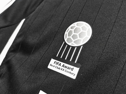 Real Madrid's Retro 2006/07 Second Away (Fan)