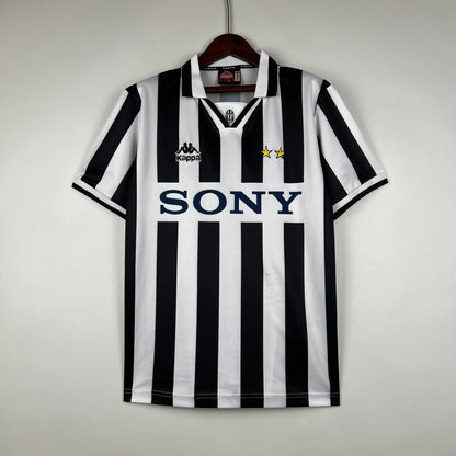 Juventus Retro 96/97 Home (Fan)