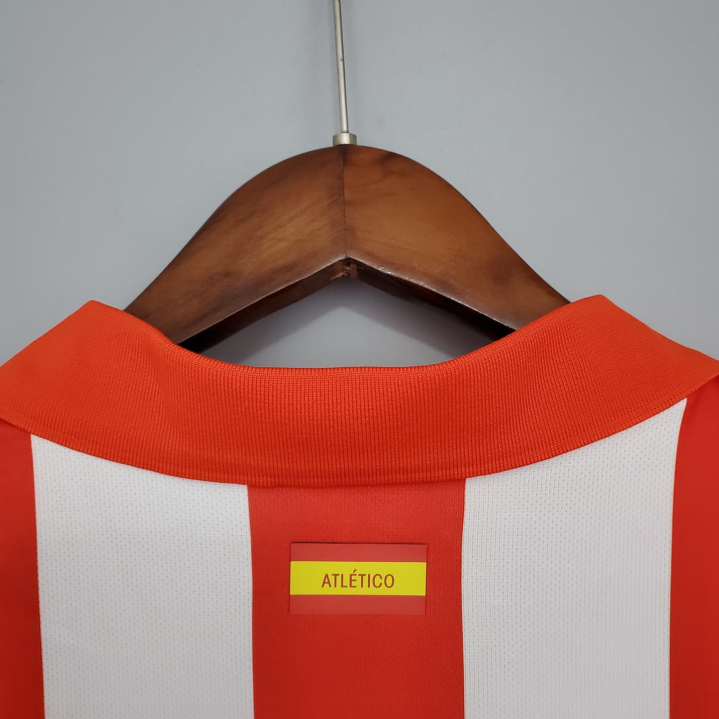 Atletico Madrid Retro 13/14 Home (Fan)