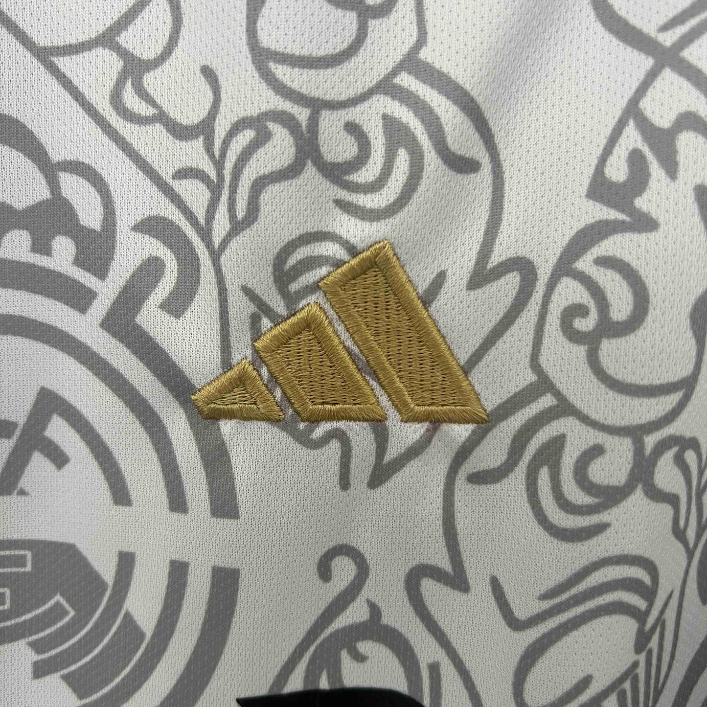 Real Madrid 24/25 Multicolor white (Fan)
