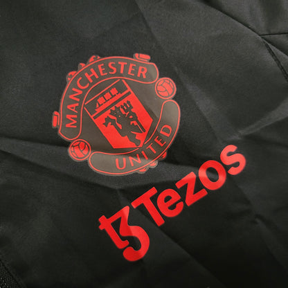 Manchester United 23/24 Windbreaker (Fan)