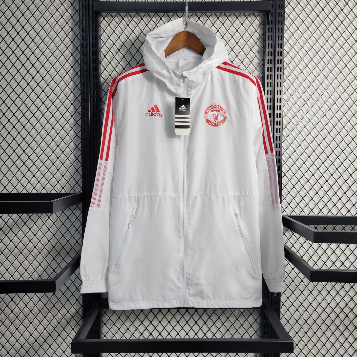 Manchester United 23/24 Windbreaker (Fan)