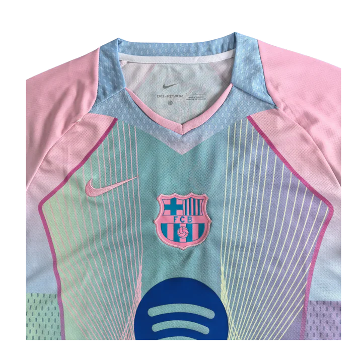 Barcelona 25/26 Gradient Pink Green (Fan)